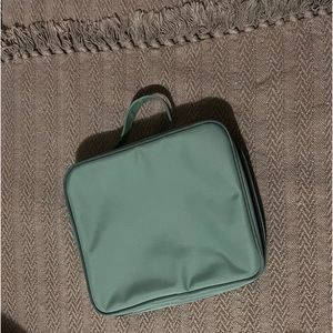 La Mer toiletries/makeup bag